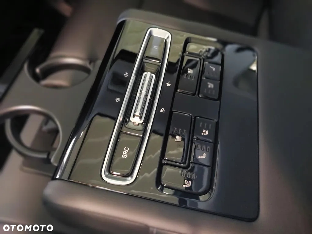Baic Beijing 7 1.5T Luxury DCT - 16