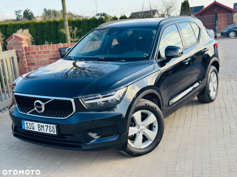 Volvo XC 40 D3 Momentum Pro - 24