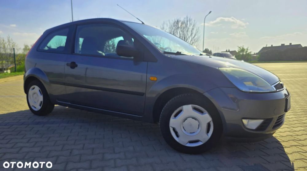 Ford Fiesta 1.4 Ghia - 3
