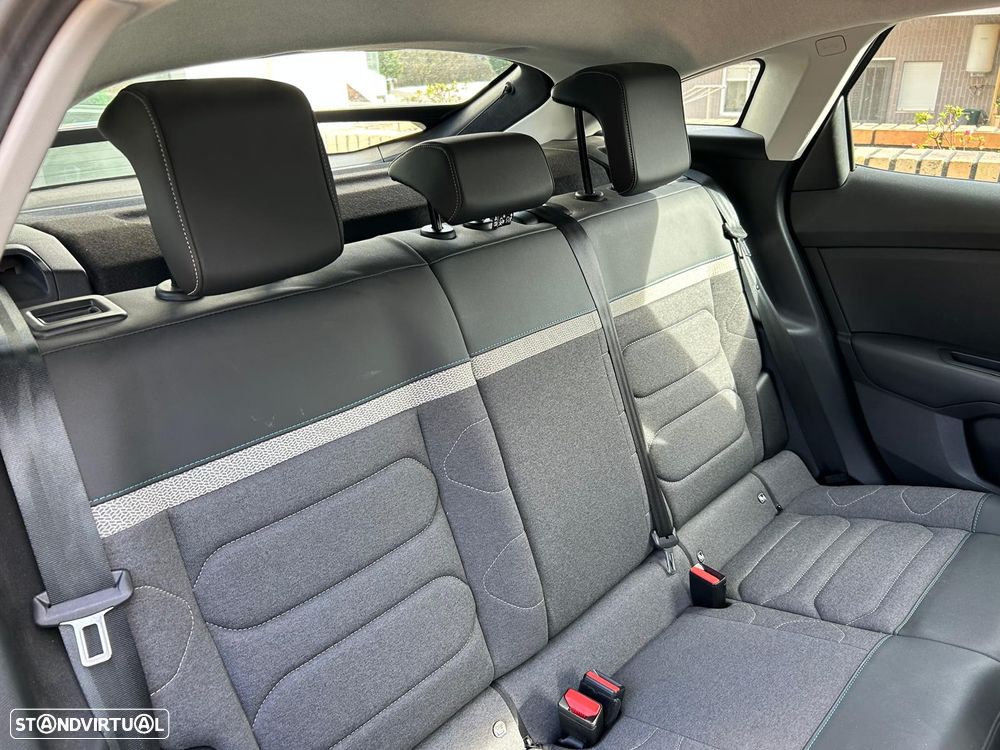 Citroën e-C4 50 kWh Shine - 28