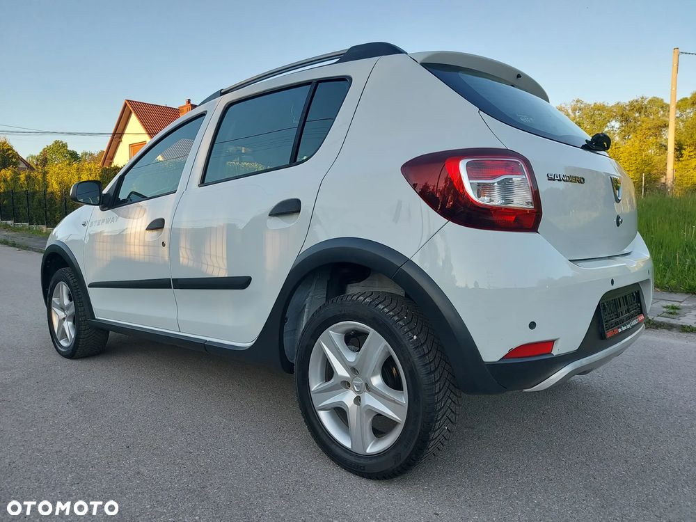 Dacia Sandero Stepway TCe 90 (S&S) Prestige - 6