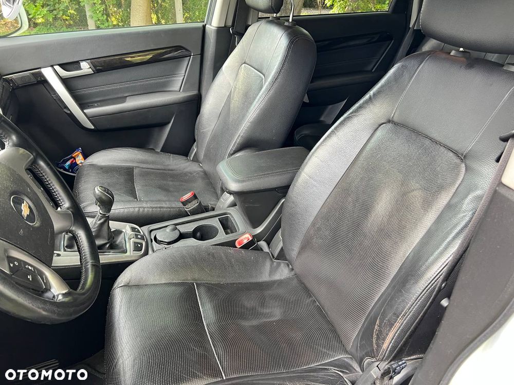 Chevrolet Captiva 2.2 D LS FWD - 16