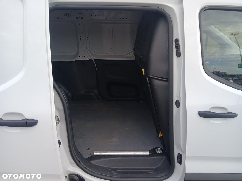Toyota PROACE CITY - 15