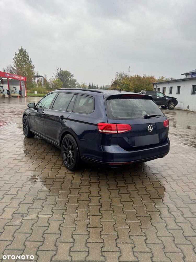 Volkswagen Passat 2.0 TDI BMT Trendline - 4