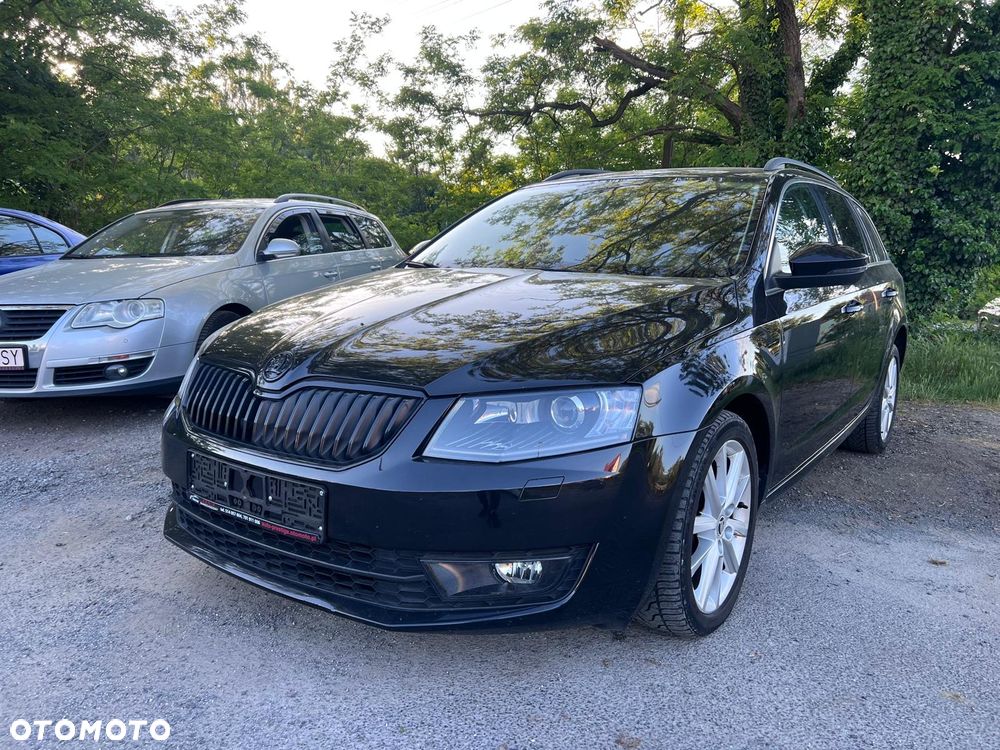 Skoda Octavia 2.0 TDI DSG Ambition - 1