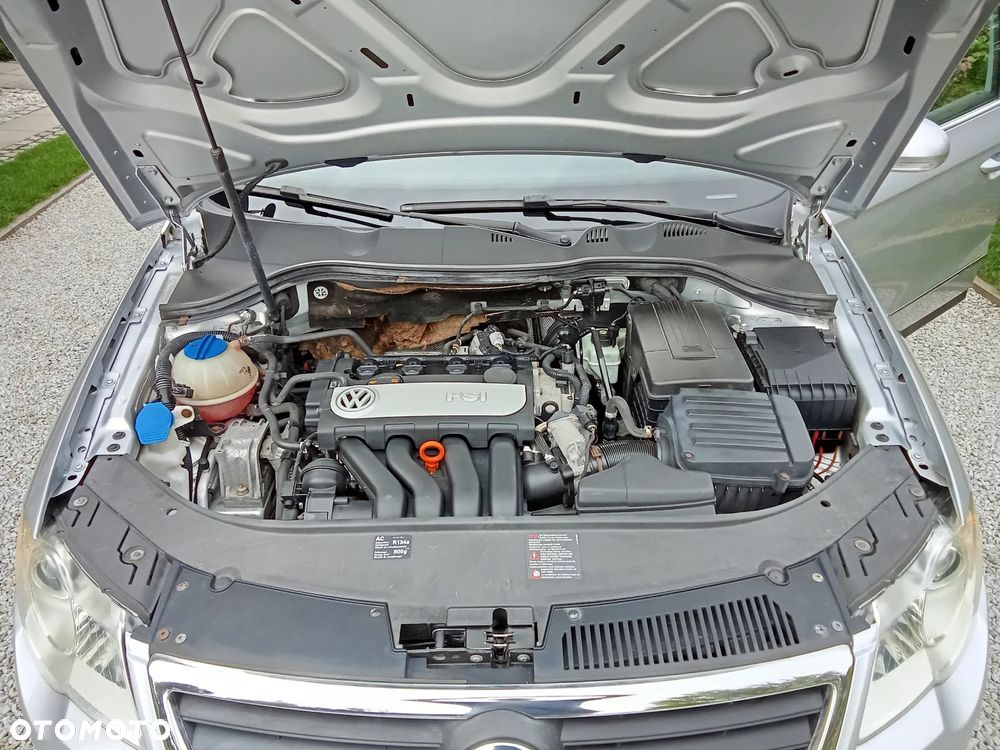 Volkswagen Passat - 28