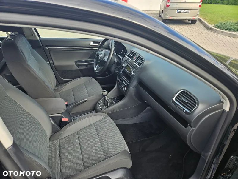 Volkswagen Golf VI 1.6 TDI Comfortline - 5
