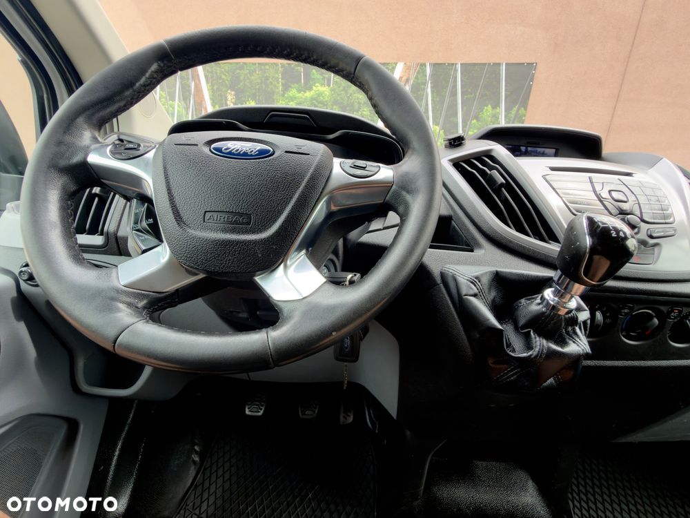 Ford TRANSIT - 19
