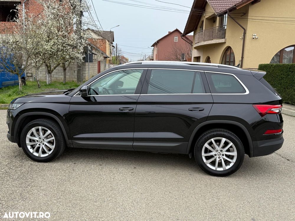 SKODA Kodiaq 2023 — imagine 14