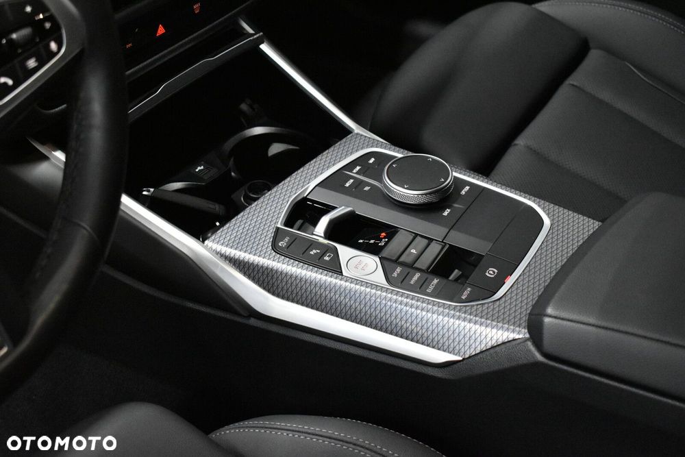 BMW Seria 3 - 20