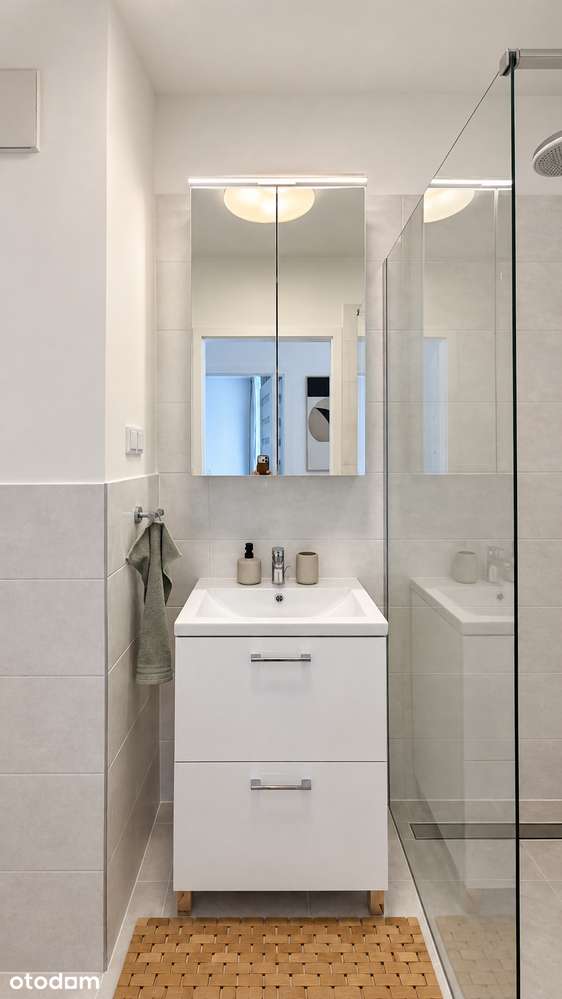 Eleganckie mieszkanie w sercu Browarów Warszawskich| 57m2