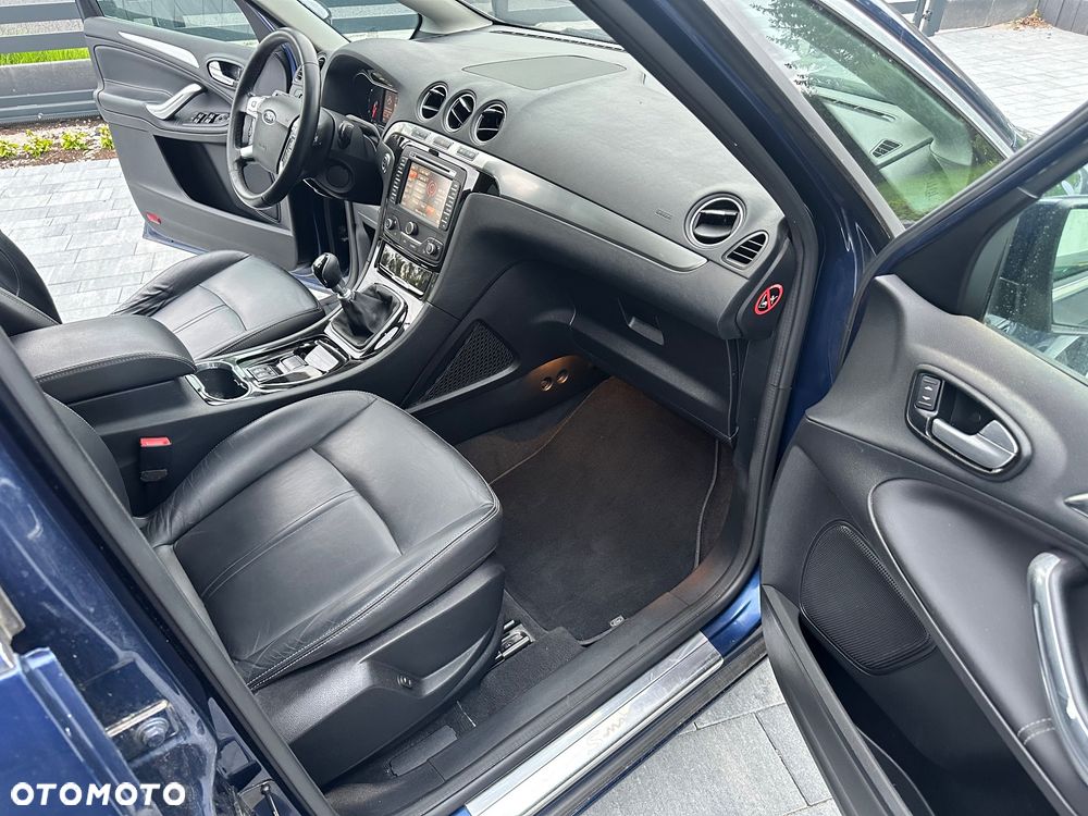 Ford S-Max 2.2 TDCi DPF Titanium X - 8