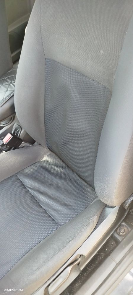 Ford Focus SW 1.4 Sport - 15