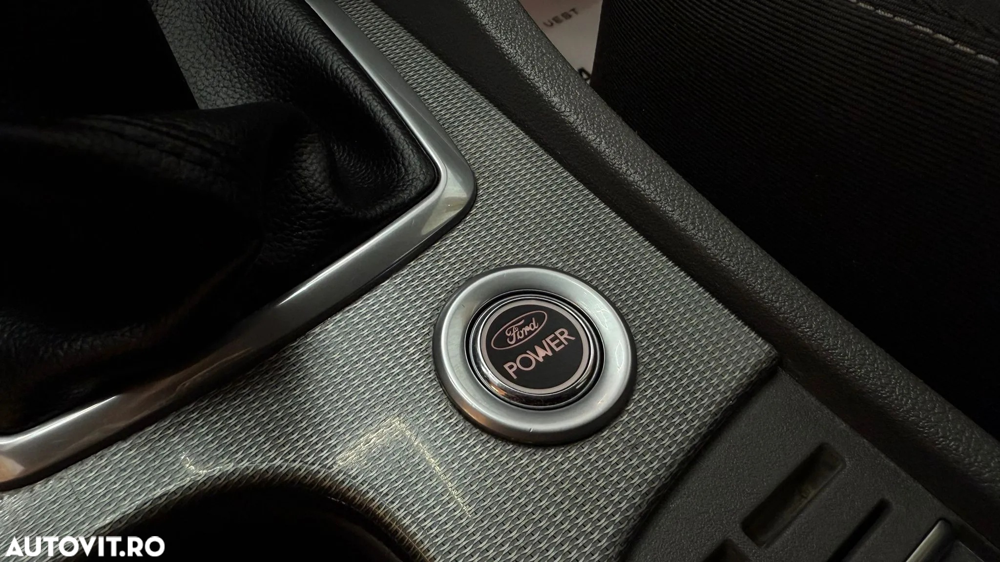 Ford Focus - 21