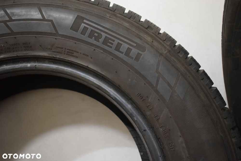 R15C 215/70 Pirelli Carrier Winter - 9
