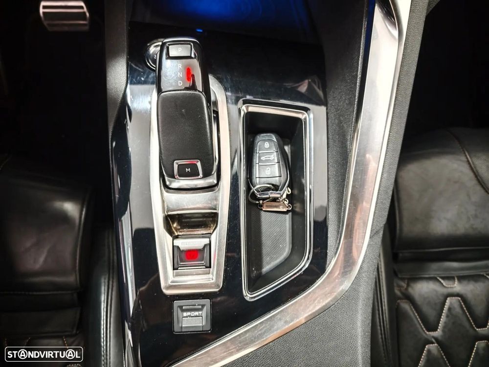 Peugeot 5008 2.0 BlueHDi GT Line EAT8 - 14