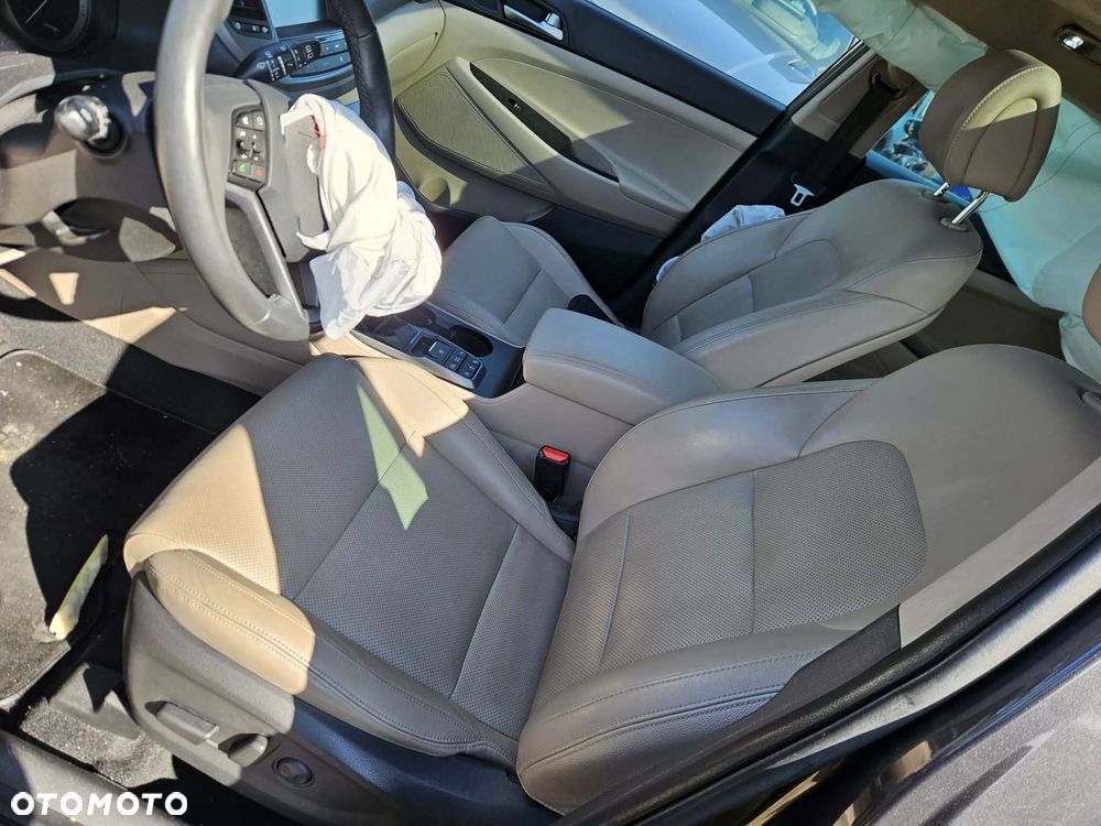 Hyundai Tucson blue 1.7 CRDi 2WD DCT Classic - 22
