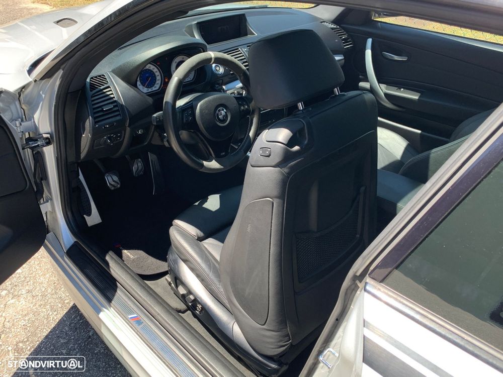 BMW 123 d Coupe - 13