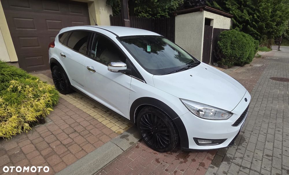 Ford Focus 1.0 EcoBoost Trend Sport ASS - 6