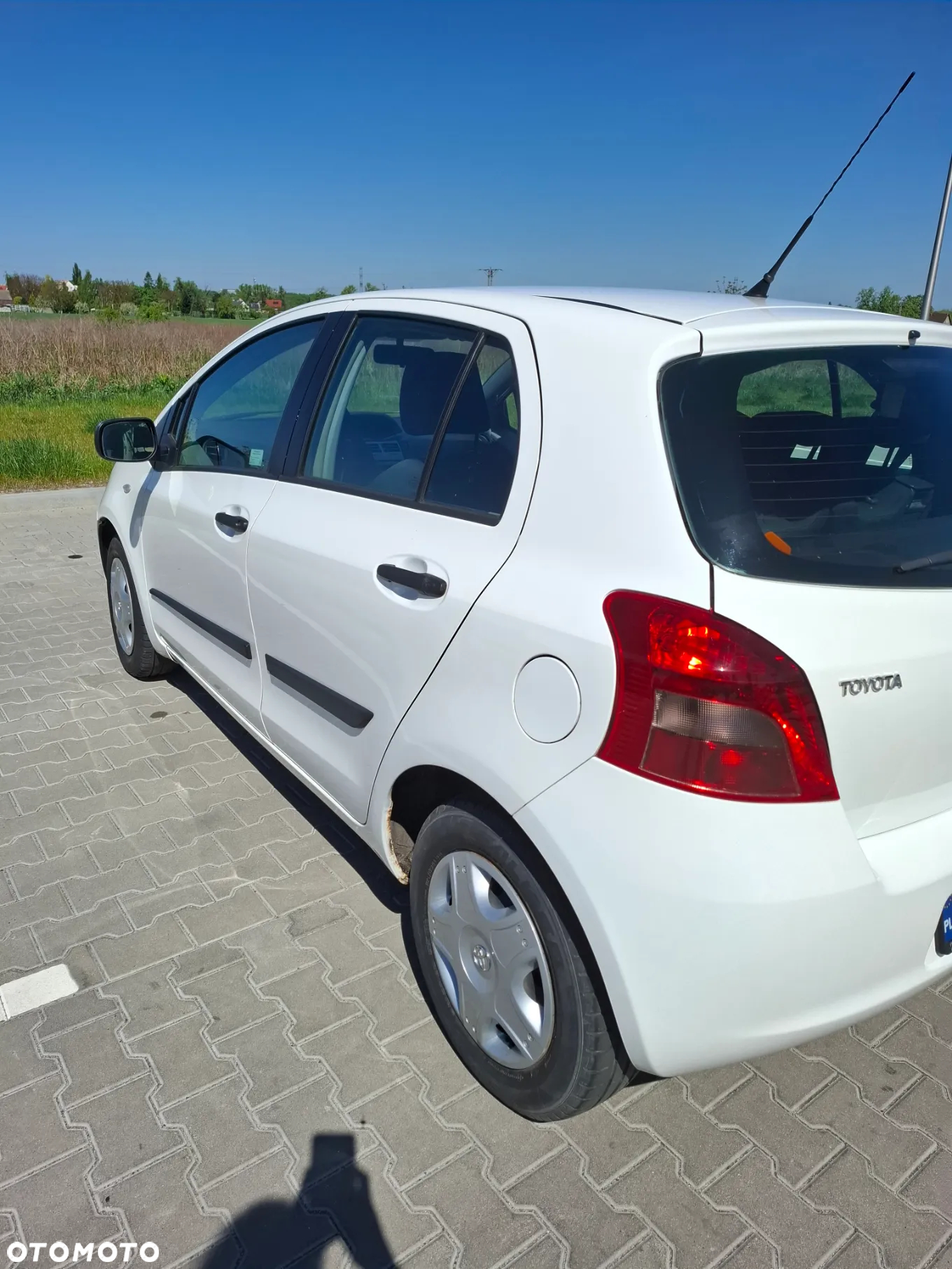 Toyota Yaris 1.0 Luna - 5