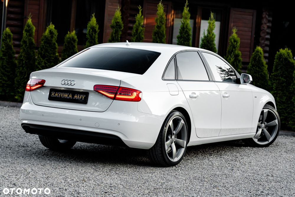 Audi A4 Limousine 2.0 TFSI quattro S tronic S line Sportpaket (plus) - 14