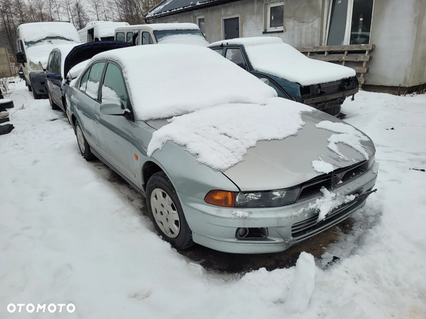 MITSUBISHI GALANT fotel fotele kanapa deska kokpit podsufitka boczek boczki klamka podłokietnik licznik