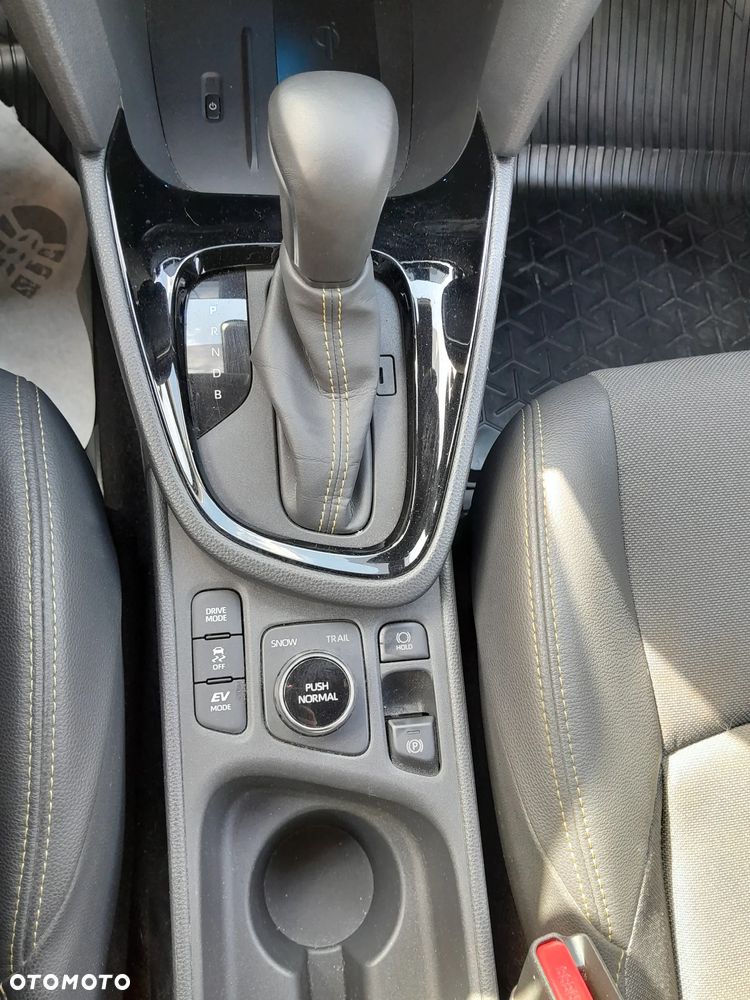 Toyota Yaris Cross Hybrid 1.5 Adventure 4x4 - 10