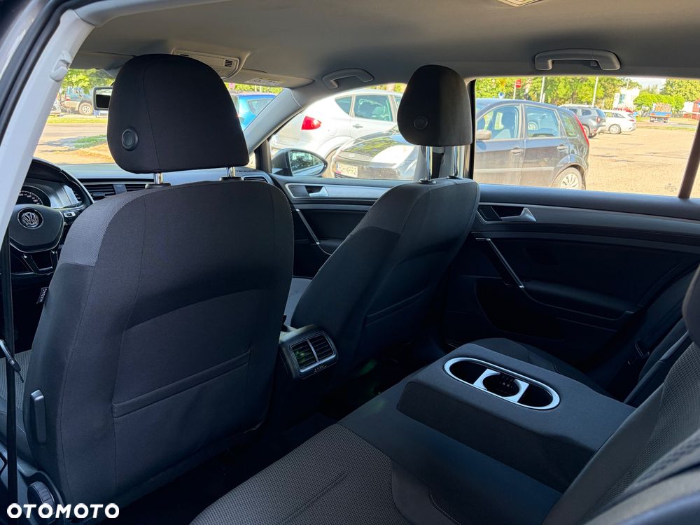 Volkswagen Golf 1.6 TDI (BlueMotion Technology) Comfortline - 25