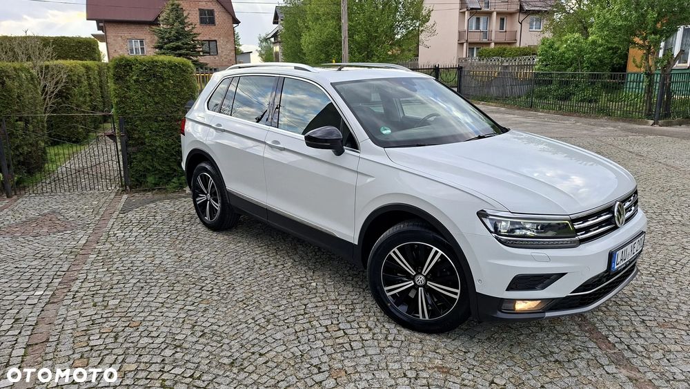 Volkswagen Tiguan 2.0 TDI SCR 4MOTION DSG Highline - 9