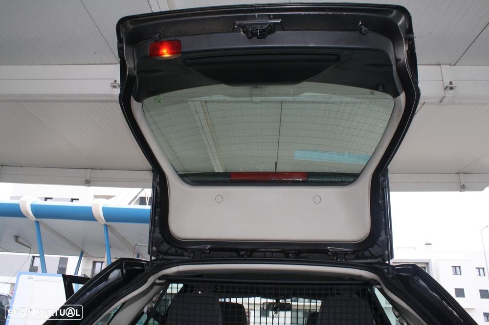 Alfa Romeo 156 1.9 JTD - 9