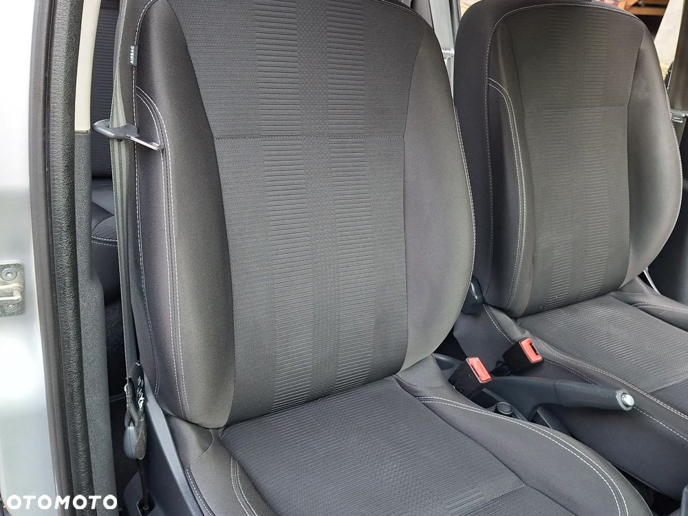 Renault Clio 1.2 16V 75 Night and Day - 18