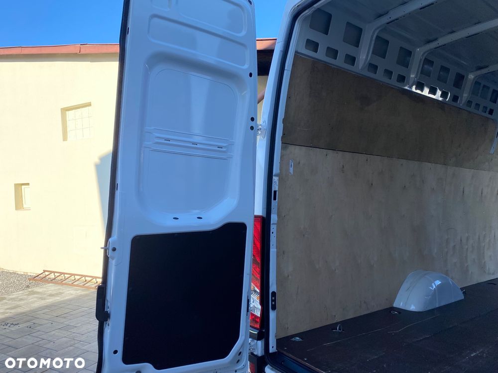 Iveco DAILY 3.0 HI MATIC 35-180, MAX długi, zakupiony w salonie w Rzeszowie, serwisowany, bezwypadkowy, pełna dokumentacja - 39