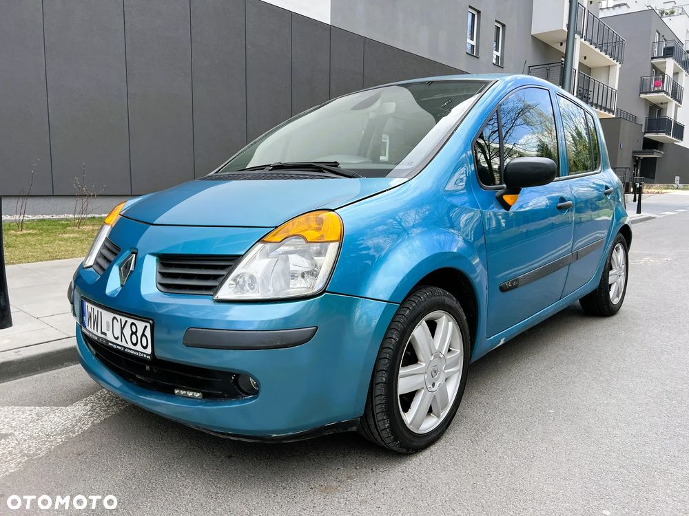 Renault Modus - 1