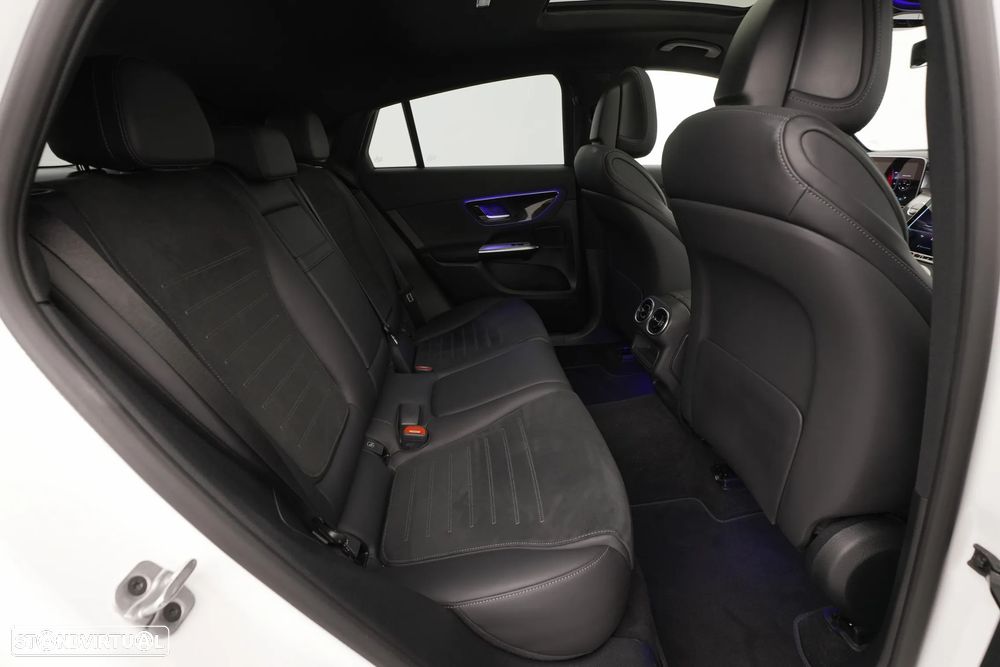 Mercedes-Benz GLC 300 d Coupe 4Matic - 36