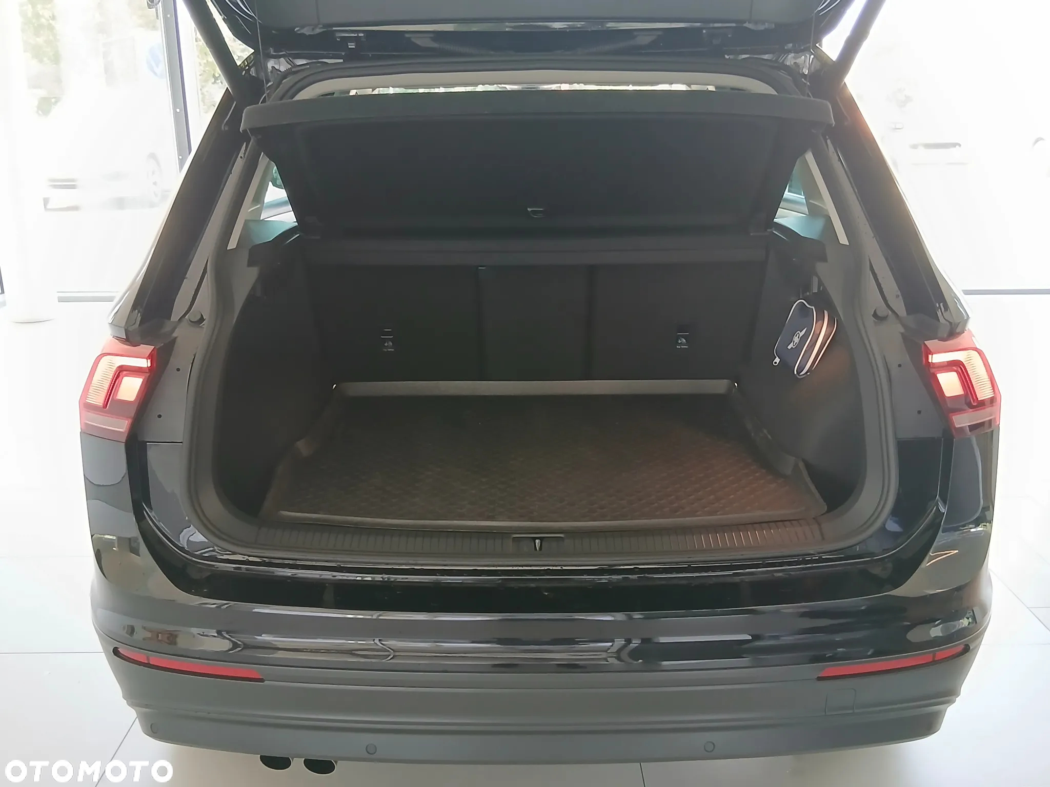 Volkswagen Tiguan 1.5 TSI EVO Comfortline DSG - 23