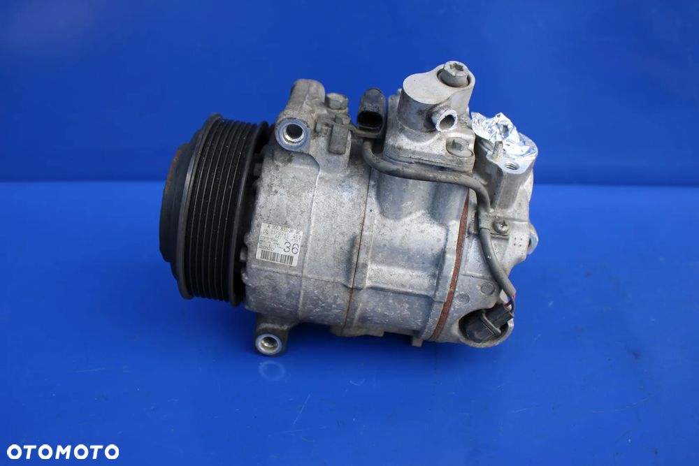 Kompresor sprężarka pompa klimatyzacji Mercedes W218 C218 W212 A0008303600 - 3