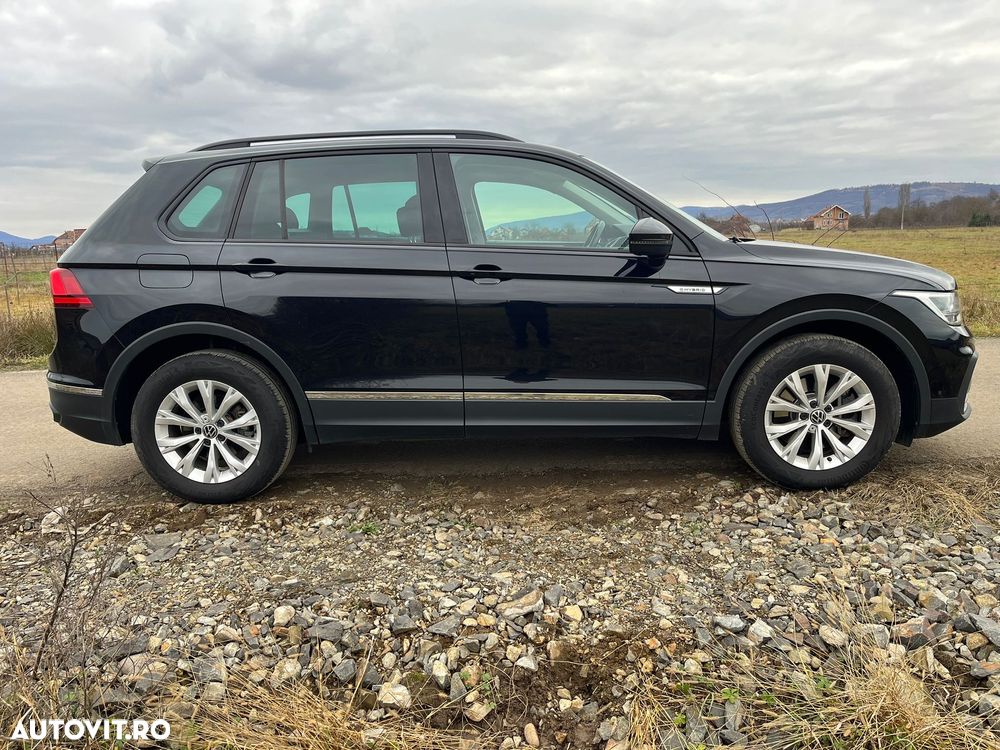 Volkswagen Tiguan - 4