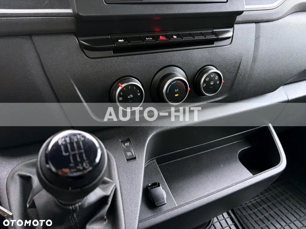 Renault Master - 24