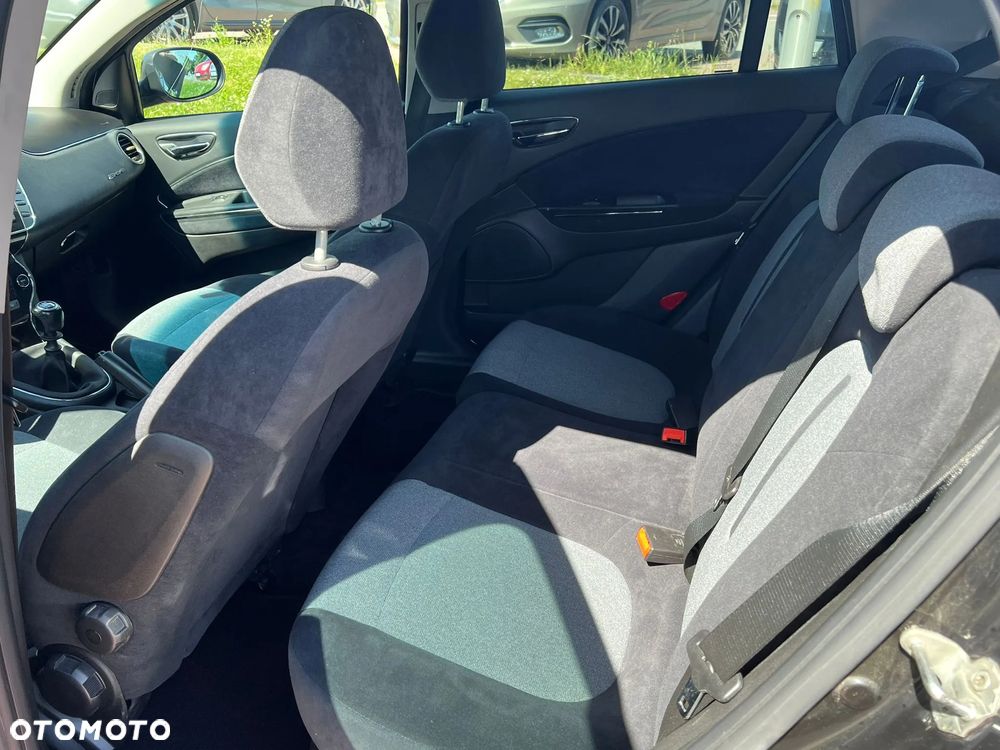 Fiat Bravo 1.9 Multijet Emotion - 12
