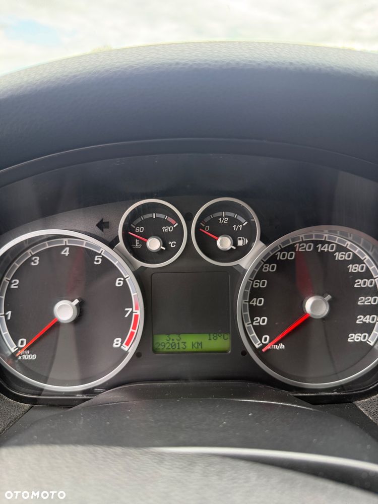 Ford Focus - 12