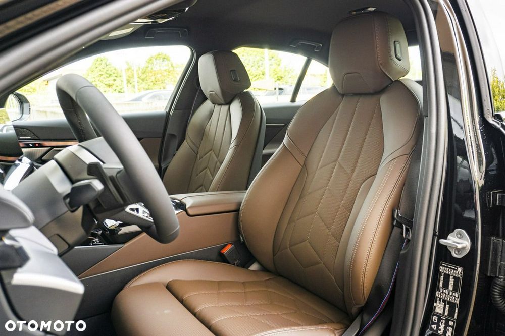 BMW Seria 5 - 14