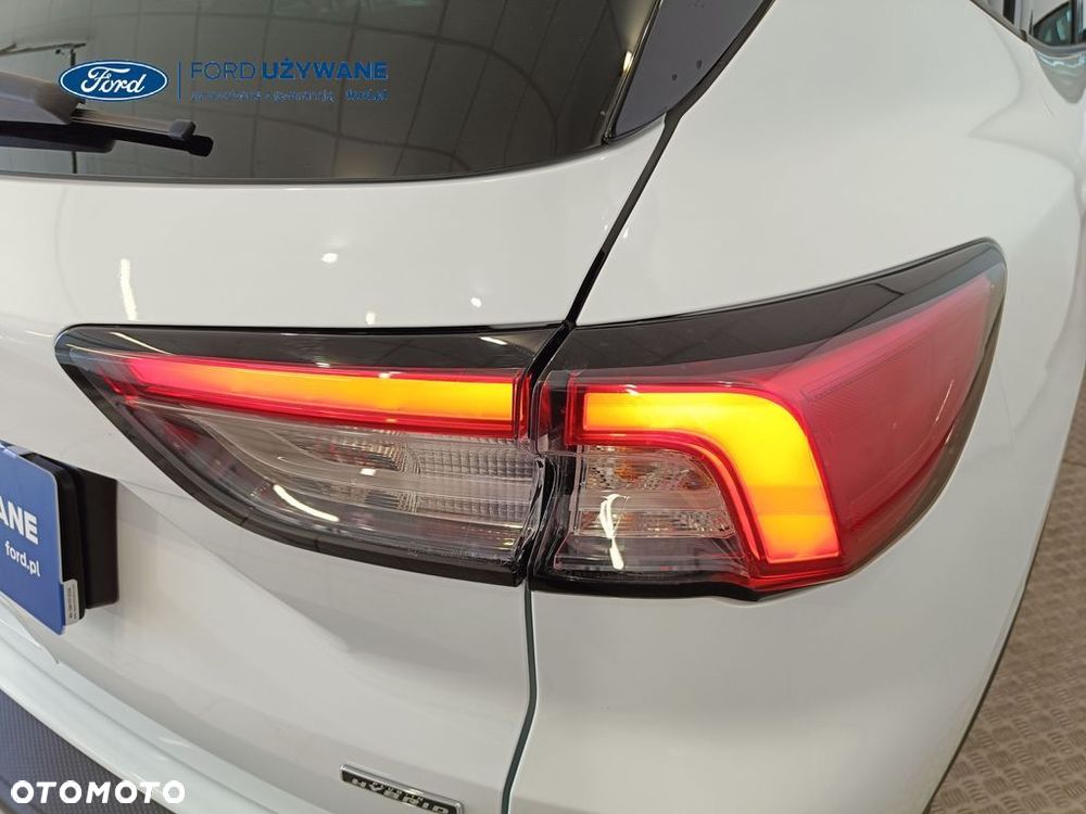 Ford Kuga 2.5 Duratec PHEV ST-LINE X - 33