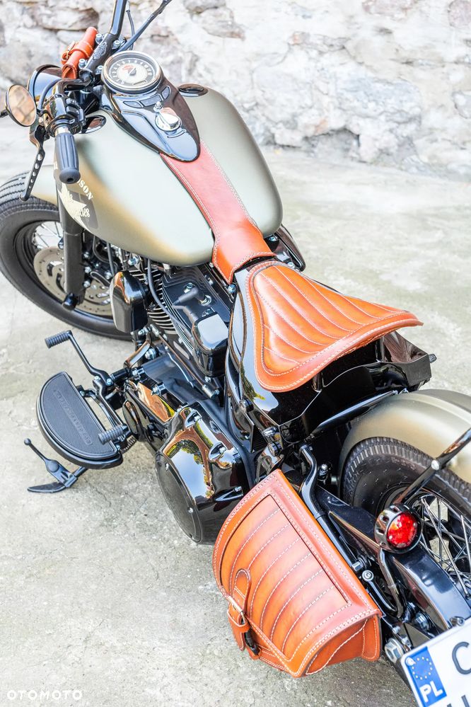 Harley-Davidson Softail Heritage Classic - 20