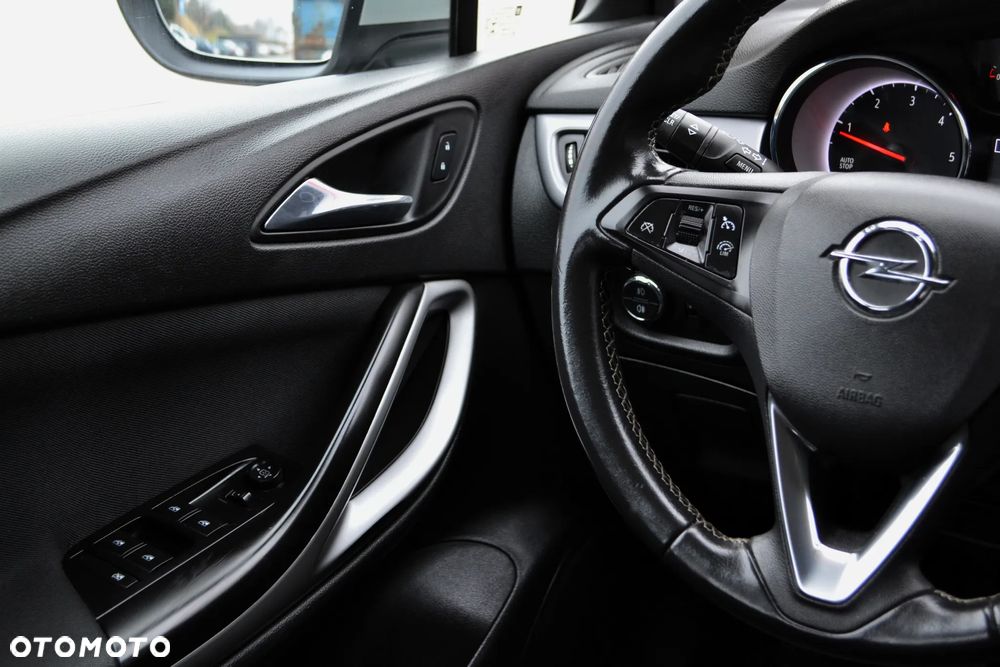 Opel Astra 1.6 CDTI Enjoy S&S - 24