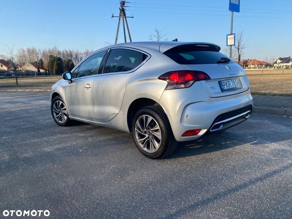 Citroën DS4 HDi 110 Chic - 17