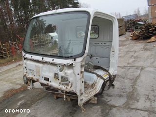 ISUZU N35 N75 NPR NQR GRAFTER 7-18 KABINA KAROSERJA WASKA DACH CWIARTKA 11R