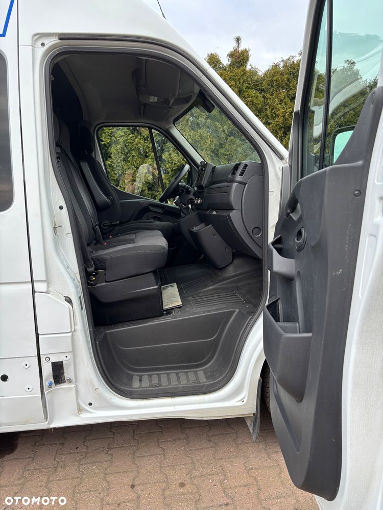 Renault Master - 13