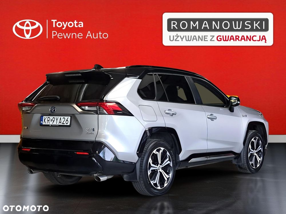 Toyota RAV4 - 10