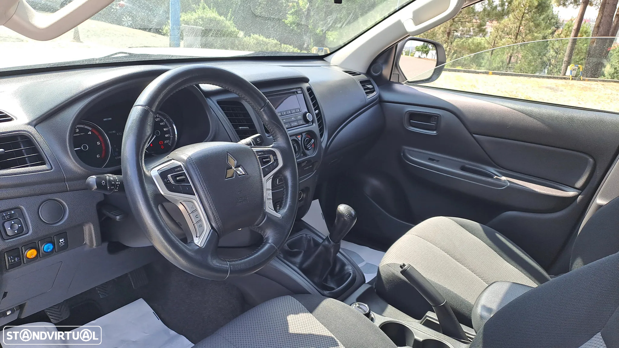Mitsubishi L200 2.3 DI-D Space Cab Invite 4WD - 14