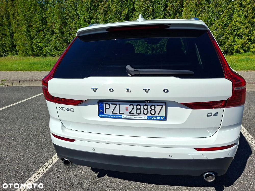Volvo XC 60 D4 SCR Inscription - 6